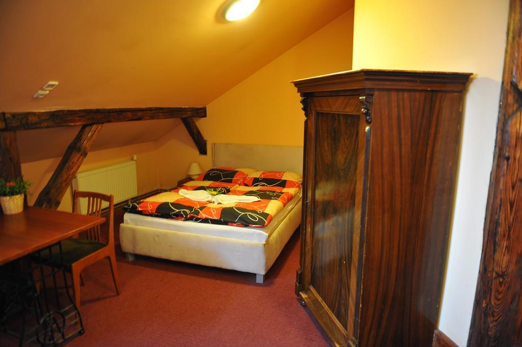 Hotel Max Simek Ostrawa Zewnętrze zdjęcie
