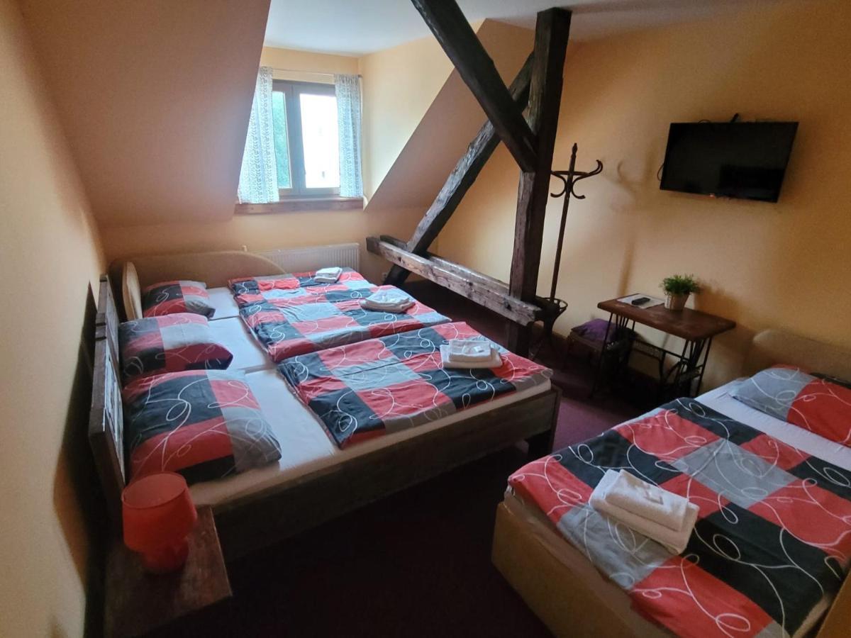 Hotel Max Simek Ostrawa Zewnętrze zdjęcie