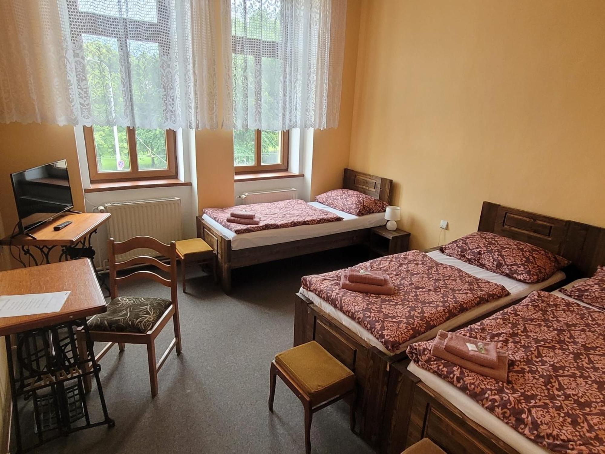 Hotel Max Simek Ostrawa Zewnętrze zdjęcie