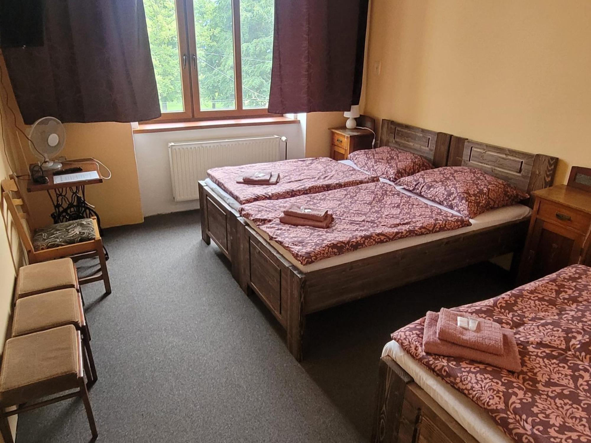 Hotel Max Simek Ostrawa Zewnętrze zdjęcie