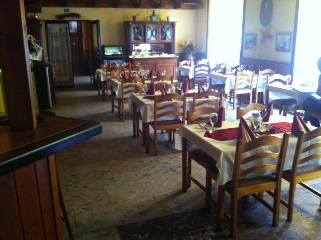 Hotel Max Simek Ostrawa Zewnętrze zdjęcie